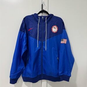 NWOT Nike Men's USA 2020 PARALYMPIC  Team Windbreaker